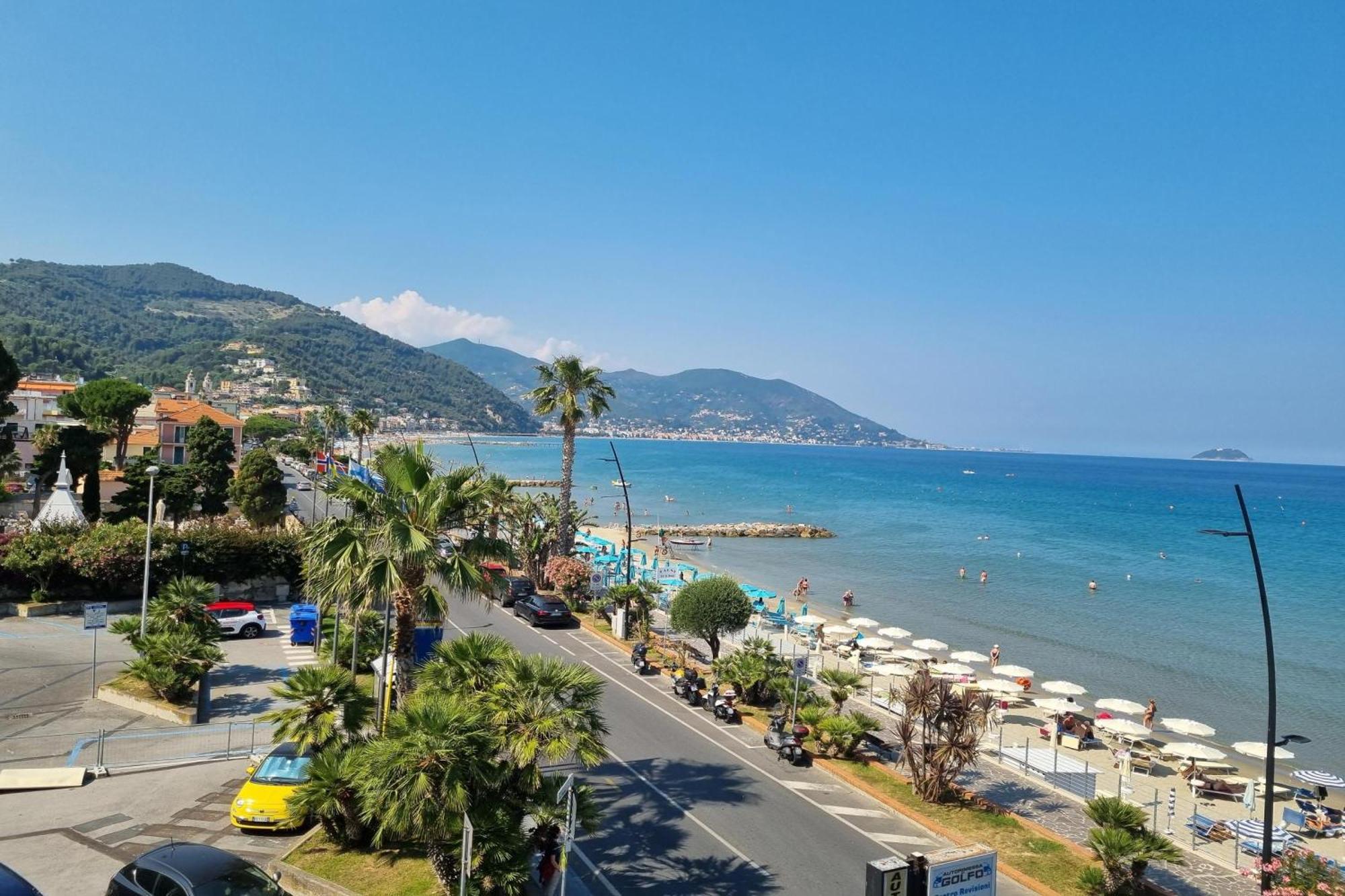 Laigueglia Beach - Happy Rentals Extérieur photo